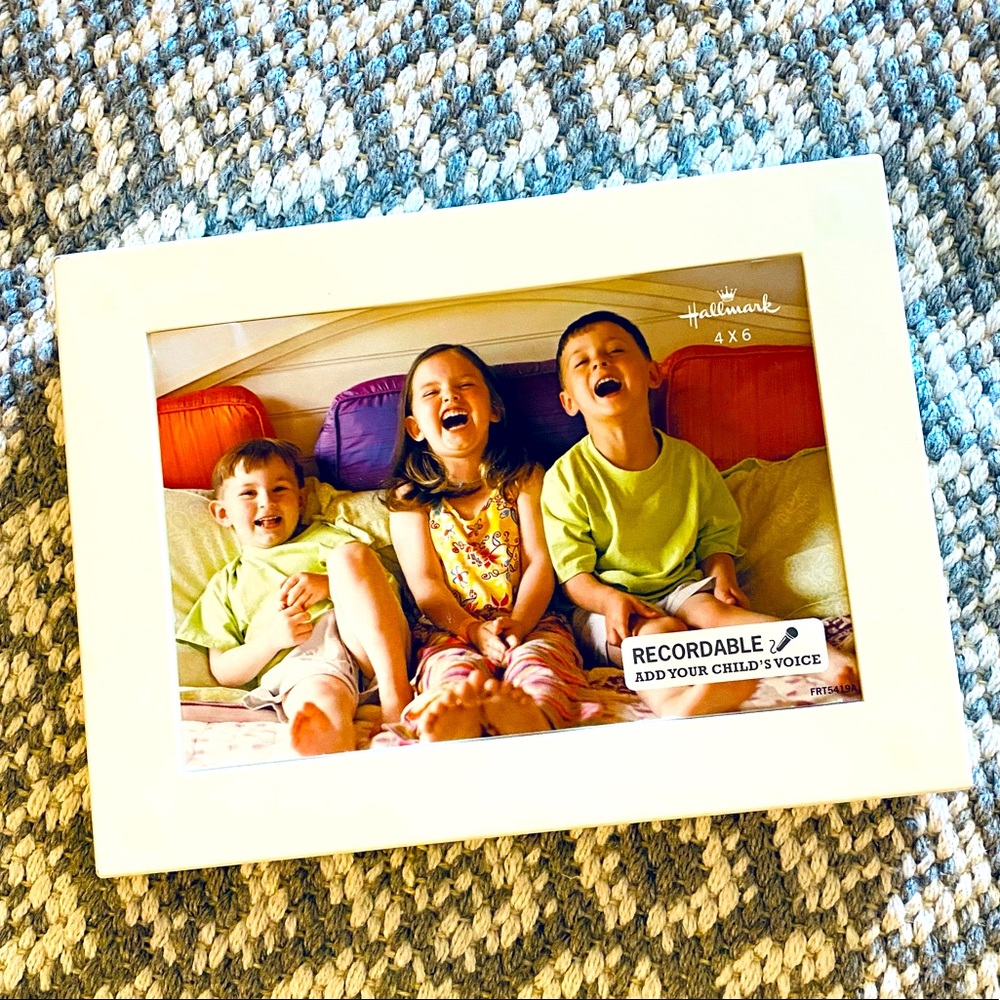 Hallmark Voice Recordable Picture Frame